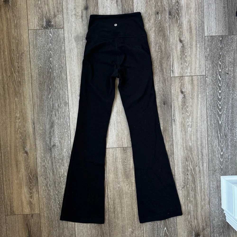Lululemon Groove Nulu Flare Pant Black Size 4 High Rise 32” Inseam - Picture 1 of 12